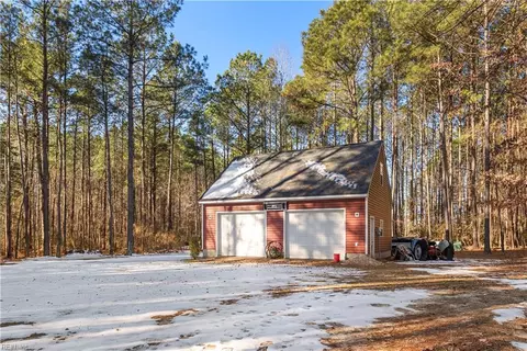8860 Pineview Rd, Suffolk, VA 23437 photo 30
