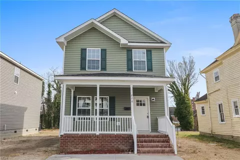 Exterior - 226 Pine St, Suffolk, VA 23434 photo 1 of 2