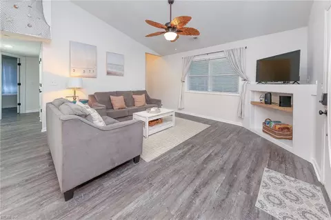 310 Tern Ct, Kill Devil Hills, NC 27948 photo 3