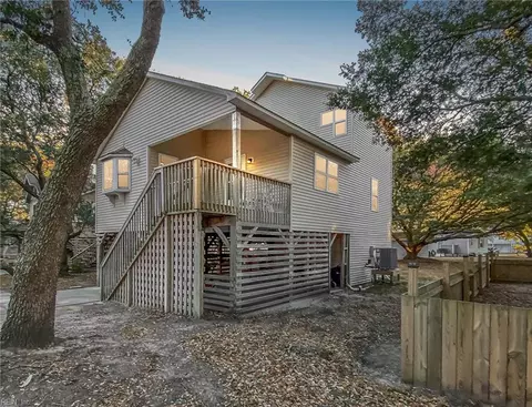 310 Tern Ct, Kill Devil Hills, NC 27948