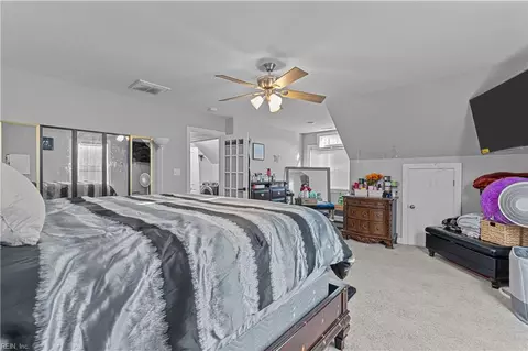 Bedroom - 216 Middle Rd, Hampton, VA 23666 photo 20 of 20