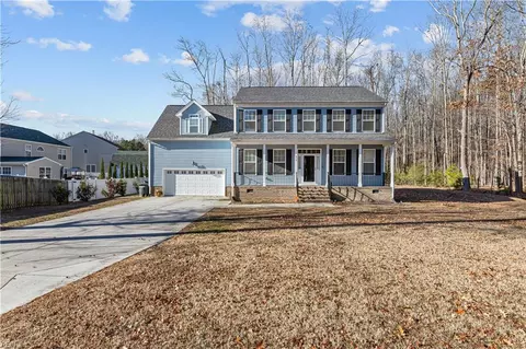216 Middle Rd, Hampton, VA 23666