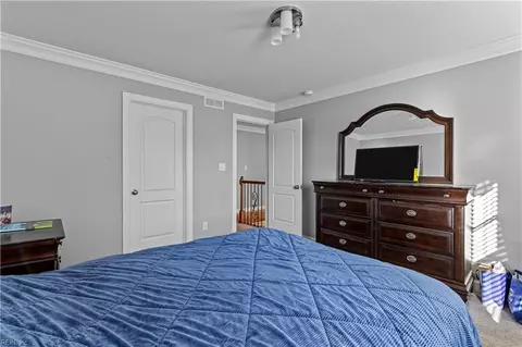 Bedroom - 216 Middle Rd, Hampton, VA 23666 photo 8 of 20