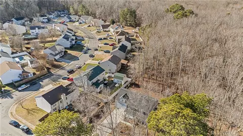 View/Area - 216 Middle Rd, Hampton, VA 23666 photo 1 of 2