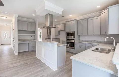111 Pescara Ln, Newport News, VA 23601