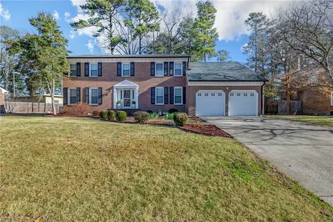 2904 Princess Anne Cres, Chesapeake, VA 23321