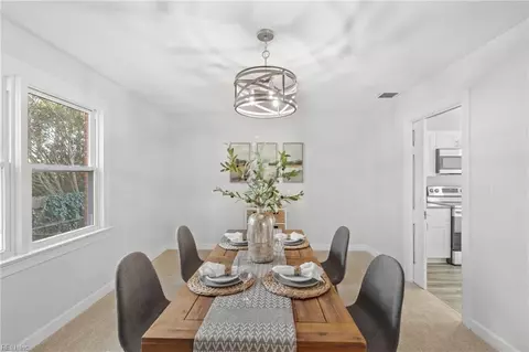 Dining - 1459 Harmott Ave, Norfolk, VA 23509 photo 3 of 3