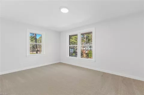 Bedroom - 1459 Harmott Ave, Norfolk, VA 23509 photo 8 of 10