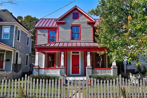 538 Mt Vernon Ave, Portsmouth, VA 23707