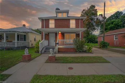 111 Lewis Ave, Suffolk, VA 23434