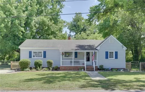 702 Summers Pl, Portsmouth, VA 23702