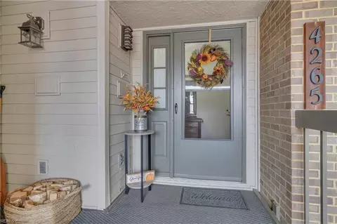 4265 Hatton Point Ln #48, Portsmouth, VA 23703