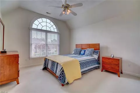 Bedroom - 1337 Baffy Loop, Chesapeake, VA 23320 photo 4 of 8