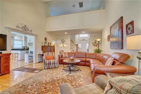 Living - 1337 Baffy Loop, Chesapeake, VA 23320 photo 2 of 3