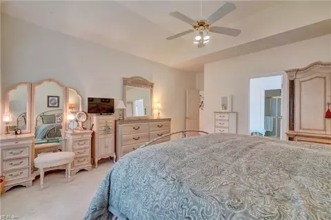 Bedroom - 1337 Baffy Loop, Chesapeake, VA 23320 photo 3 of 8