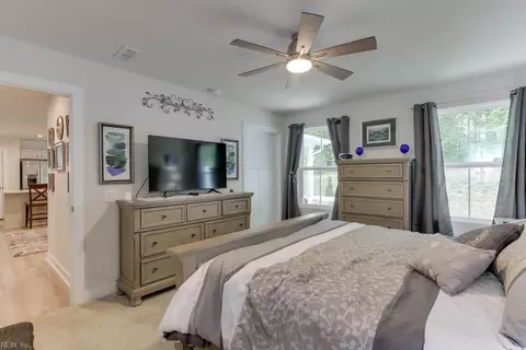 Bedroom - 6923 Healy Ave, Gloucester, VA 23061 photo 2 of 6