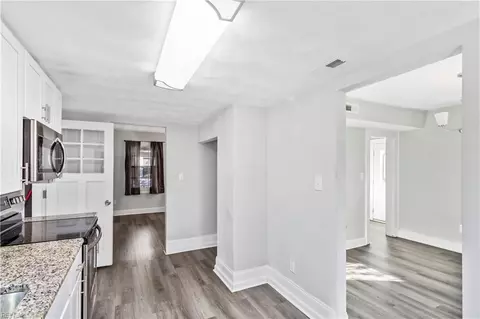 35 Decatur St, Portsmouth, VA 23702