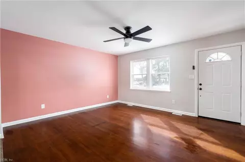 Living - 212 Martha Lee Dr, Hampton, VA 23666 photo 3 of 3
