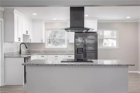 Kitchen - 212 Martha Lee Dr, Hampton, VA 23666 photo 2 of 3