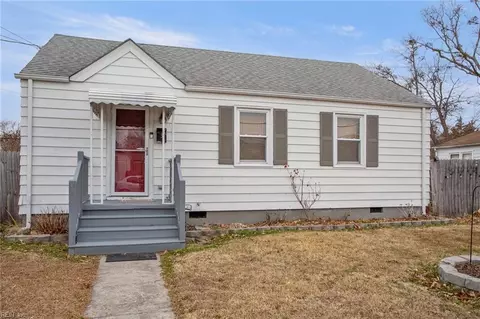 Exterior - 3 E Gilbert St, Hampton, VA 23669 photo 15 of 16