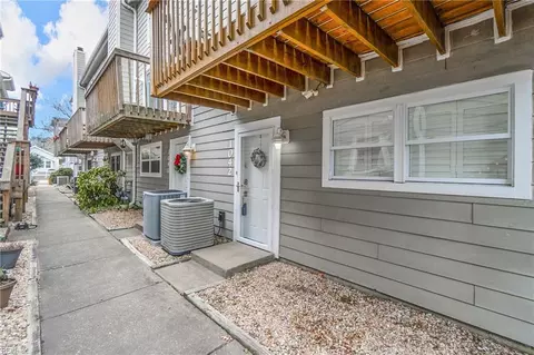 1042 E Ocean View Ave, Norfolk, VA 23503 photo 8
