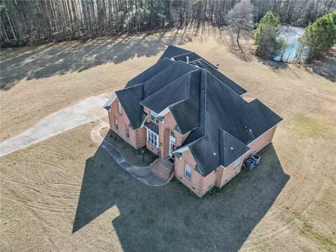 12378 Six Ponds Ln, Smithfield, VA 23430