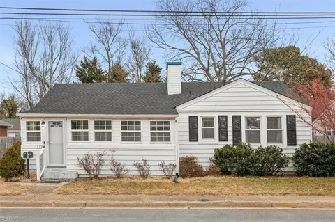 112 W Taylor Ave, Hampton, VA 23663