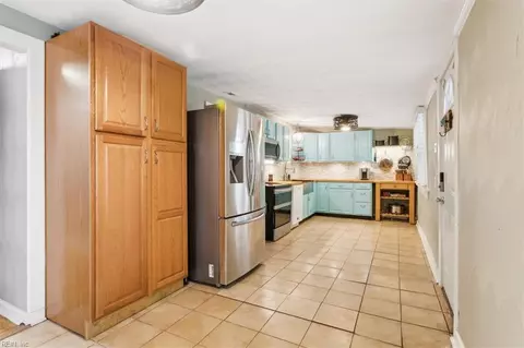 Other - 112 W Taylor Ave, Hampton, VA 23663 photo 6 of 12