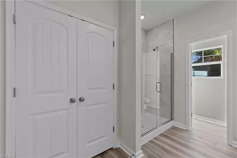 Entry Way - 2724 Cedar Rd, Chesapeake, VA 23323 photo 3 of 3