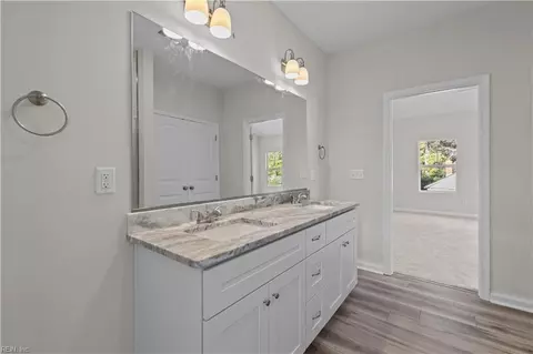 Entry Way - 2724 Cedar Rd, Chesapeake, VA 23323 photo 1 of 3