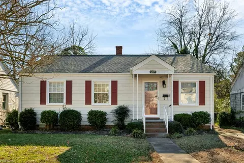 213 Burleigh Ave, Norfolk, VA 23505