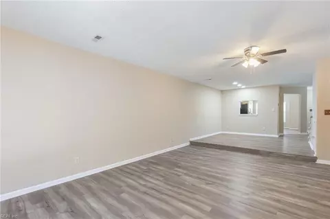 940 Allendale Dr, Hampton, VA 23669 photo 10