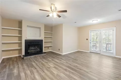 940 Allendale Dr, Hampton, VA 23669 photo 4