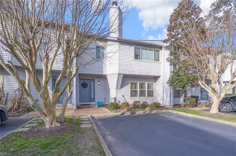 1619 Colonnade Cres, Virginia Beach, VA 23451