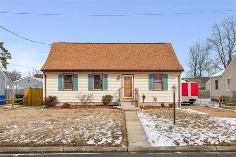 306 Maney Dr, Newport News, VA 23605