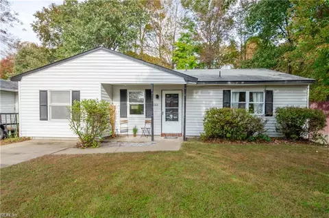 1160 Woodcock Ln, Virginia Beach, VA 23454