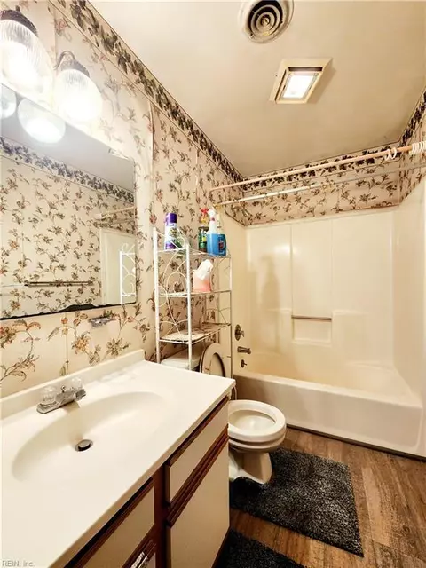 2186 Rolfe Hwy, Dendron, VA 23839 photo 14