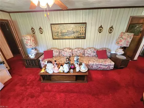 2186 Rolfe Hwy, Dendron, VA 23839 photo 4