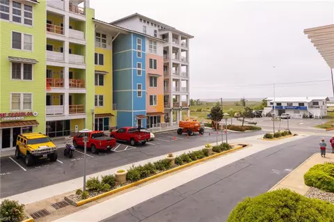 3700 Sandpiper Rd #123A, Virginia Beach, VA 23456