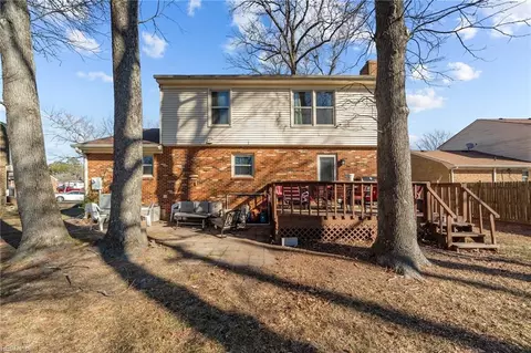 Exterior - 3 Burwick Ct, Hampton, VA 23669 photo 6 of 11