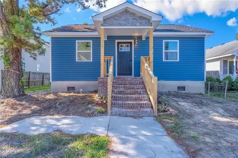 115 Alice St, Chesapeake, VA 23323