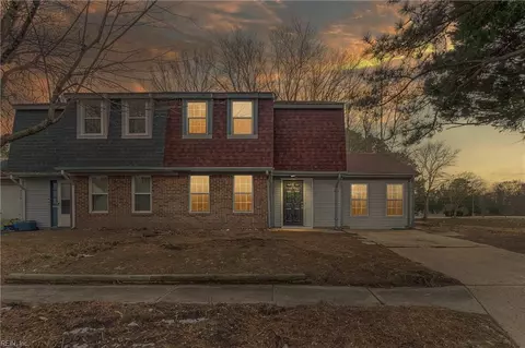 4121 Zodiac Ln, Virginia Beach, VA 23456