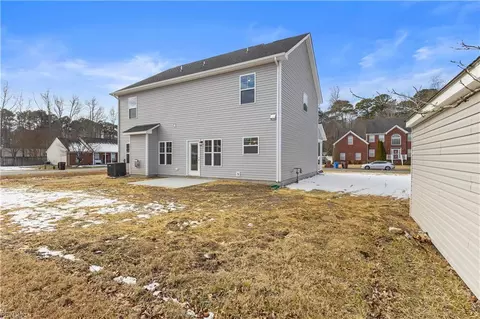 601 Annaka Loop, Chesapeake, VA 23323 photo 38