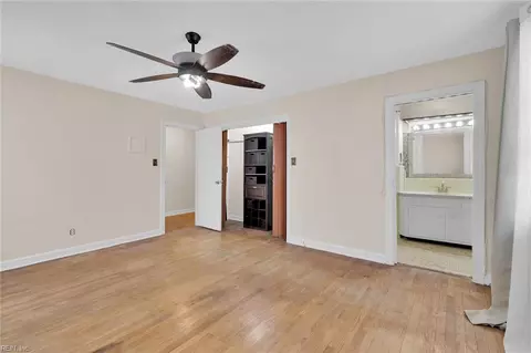 Bedroom - 661 Greenbriar Ave, Hampton, VA 23661 photo 7 of 7