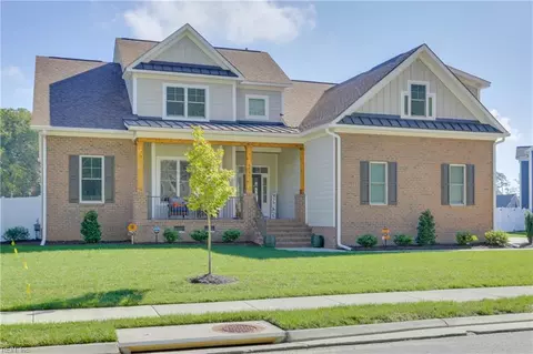 208 Goffigans Trce, Tabb, VA 23693