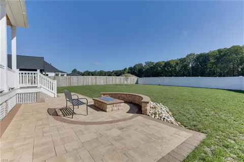 Exterior - 208 Goffigans Trce, Tabb, VA 23693 photo 6 of 6