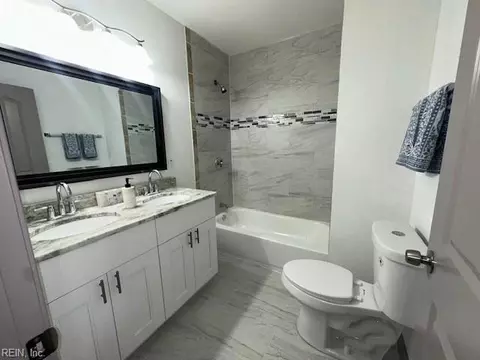 Bath - 149 E Ocean Ave, Norfolk, VA 23503 photo 4 of 6