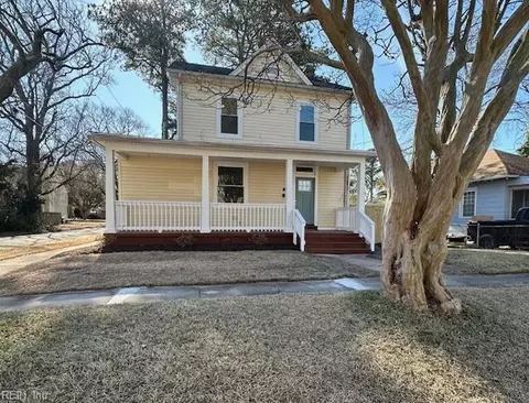 Exterior - 149 E Ocean Ave, Norfolk, VA 23503 photo 3 of 6