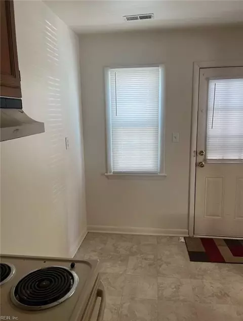 Other - 810 E 27th St, Norfolk, VA 23504 photo 2 of 5