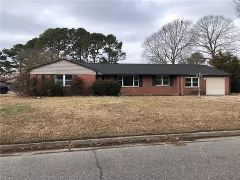 4036 Old Forge Rd, Virginia Beach, VA 23452